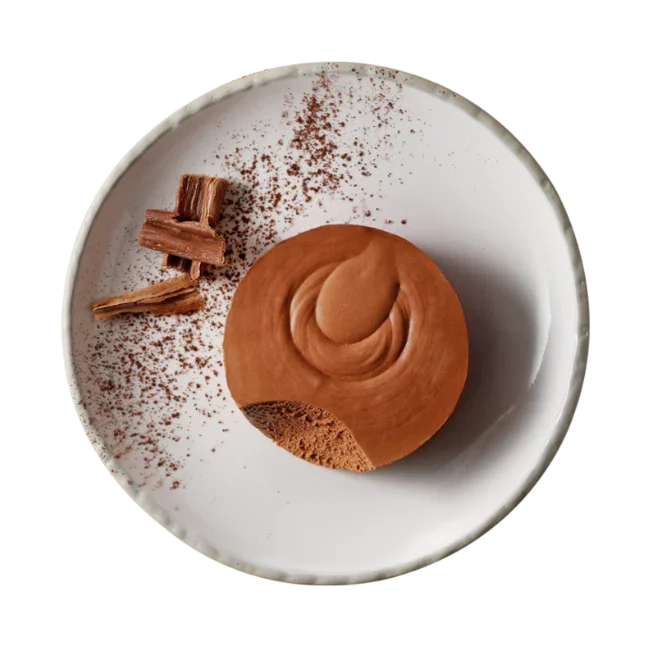 Mousse dunkel von Hofmanns Shop: Schokoladenmousse-Torte mit Kakao und Raspeln, belgische Schokolade.