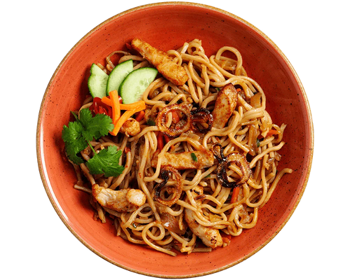 Bami Goreng von Hofmanns Shop: Indonesisches Nudelgericht mit Huhn und Gemüse.