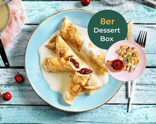 Drei Crêpes mit Kirschfüllung und Sahnesauce – ideal für die HOFMANNs Dessert-Box.