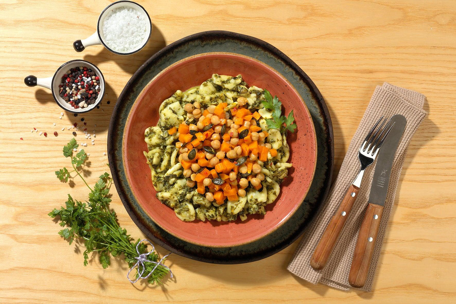 Grünkohl-Kichererbsen Pasta - HOFMANNs