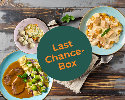 Drei Gourmetteller, die sich um die "Last Chance-Box Wintermomente" von Hofmanns Shop drehen.