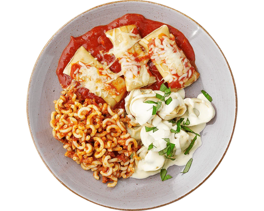 Hofmanns Shop Nudelplatte „Osteria“: Verschiedene Pasta in cremiger & roter Sauce, italienisch genießen.