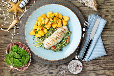Gegrilltes Alaska-Seelachsfilet von Hofmanns Shop: lecker, mit Kartoffeln & reich an Omega 3.