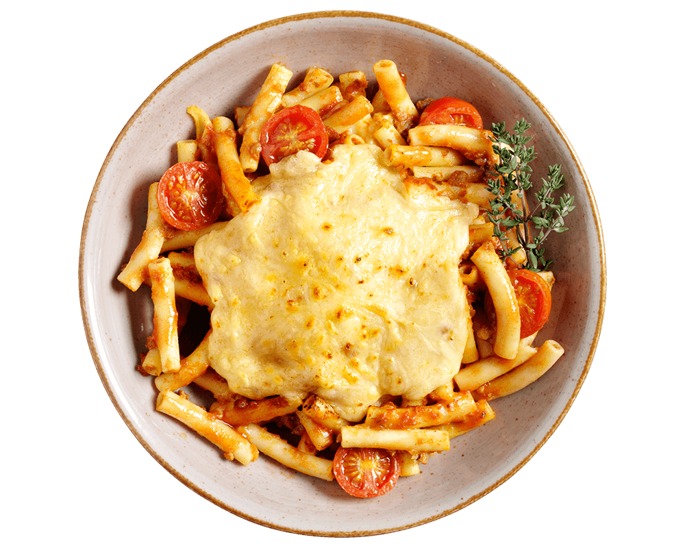 Hofmanns Shop Bolognese-Auflauf mit Kirschtomaten und frischen Kräutern.