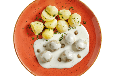 Königsberger Klopse mit weißer Sauce, Kapern & Kartoffeln – von Hofmanns Shop.