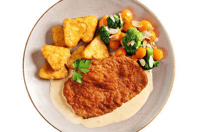 Hofmanns Shop Zartes Kalbsschnitzel paniert mit Rahmsoße, Rösti-Ecken & Mandel-Gemüse.
